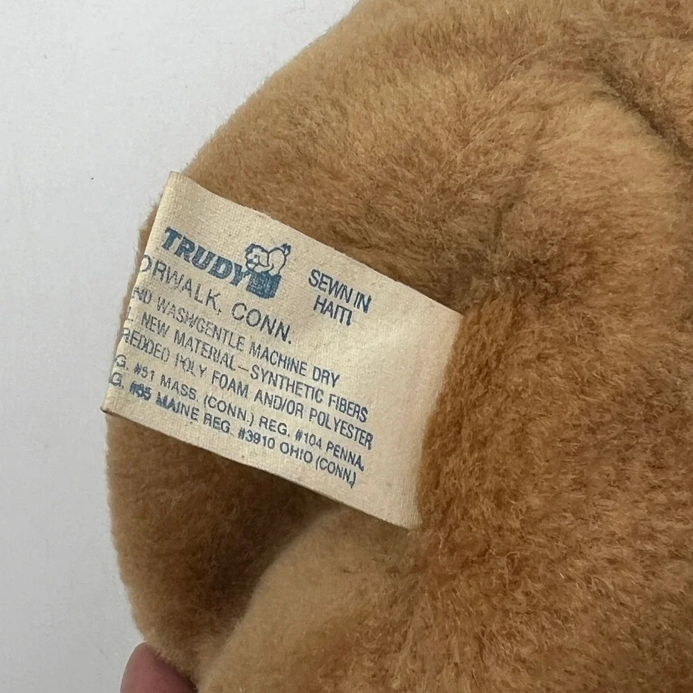 Vintage 1984 Nestle Scotchy and‎ Toll House Plush Mascot Advertising Pair Trudy